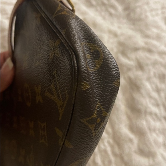 Louis Vuitton Dark Brown Monogram Shoulder Pochette Bag - Picture 8 of 16